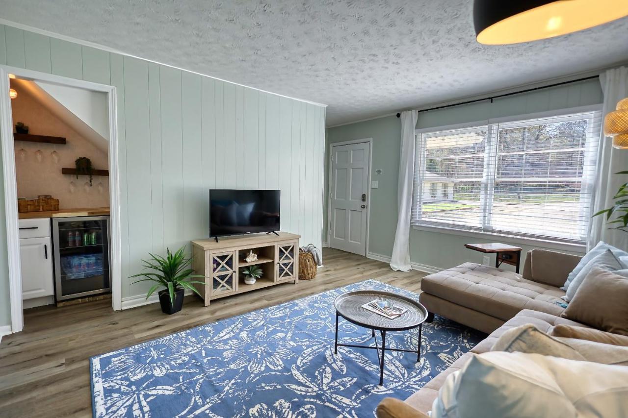 Coastal Cottage 1/2 Mile From Covington Square Экстерьер фото