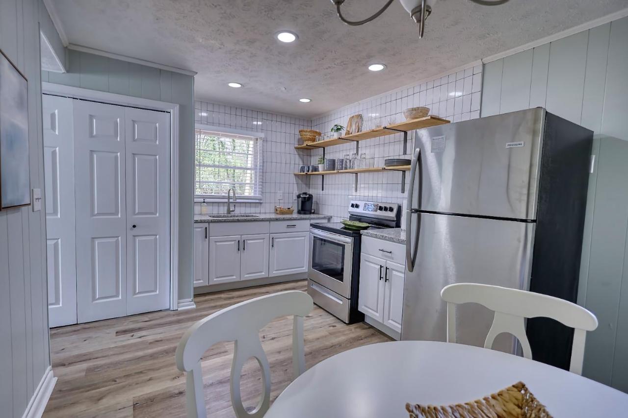 Coastal Cottage 1/2 Mile From Covington Square Экстерьер фото