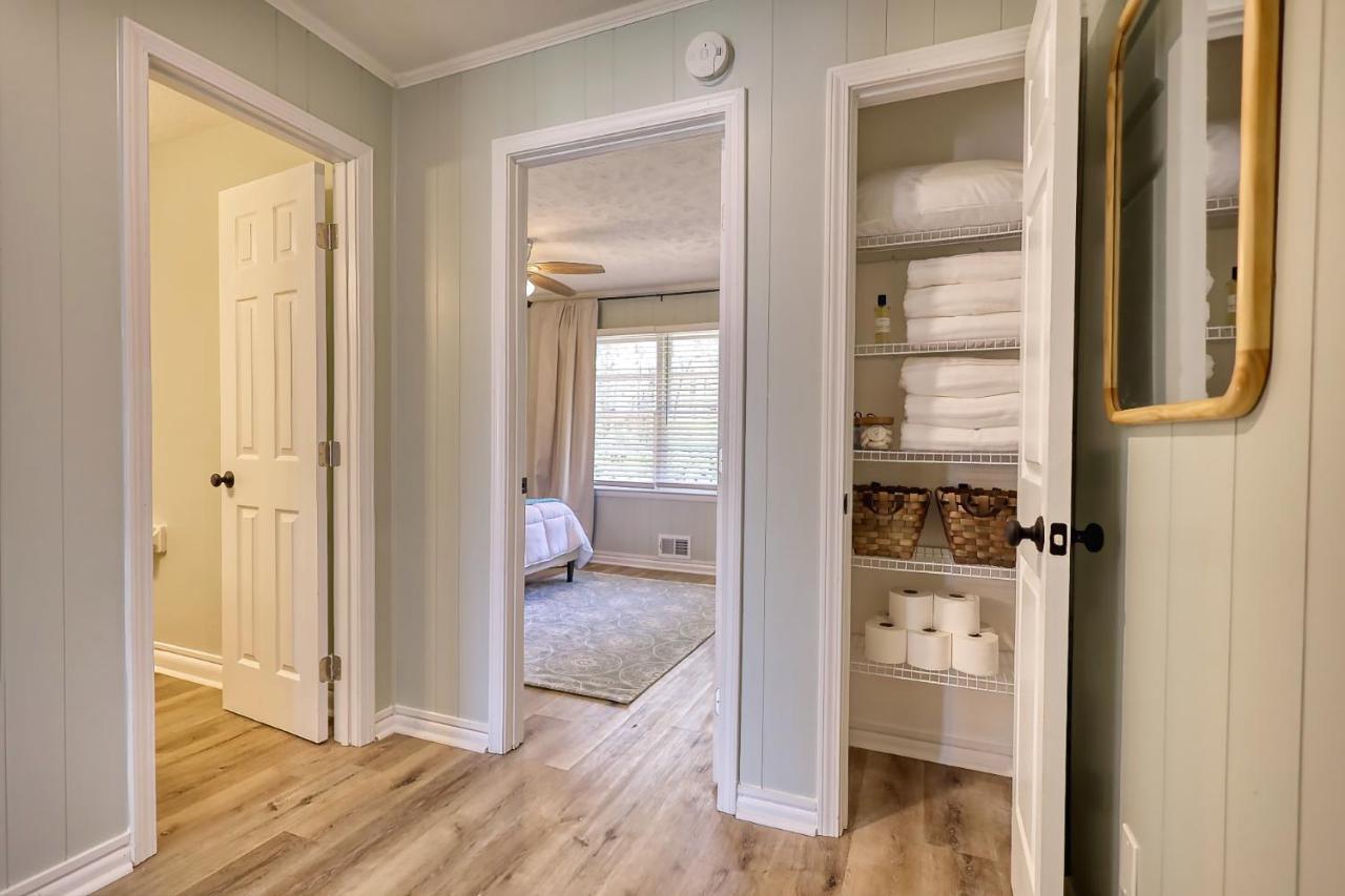 Coastal Cottage 1/2 Mile From Covington Square Экстерьер фото