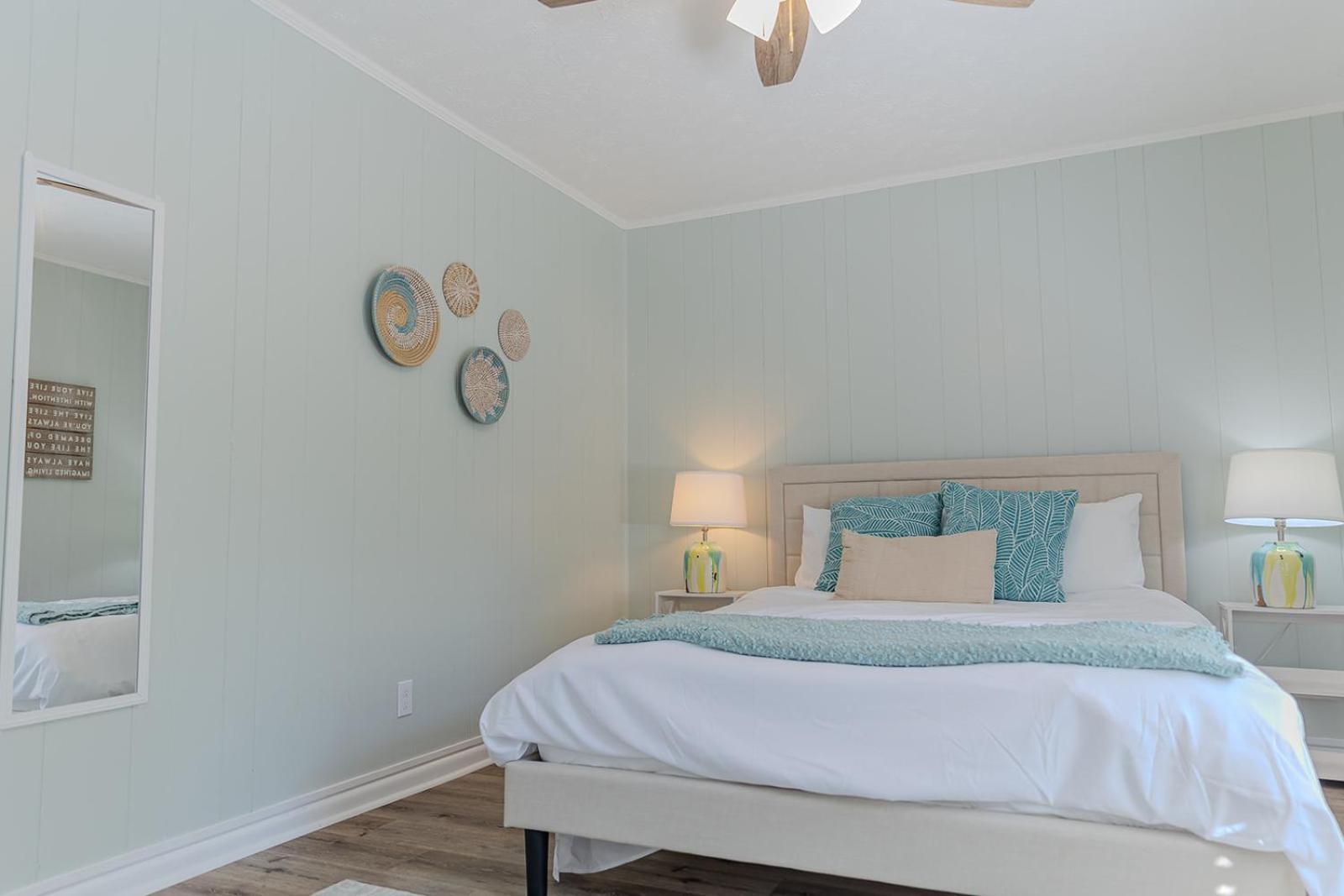 Coastal Cottage 1/2 Mile From Covington Square Экстерьер фото