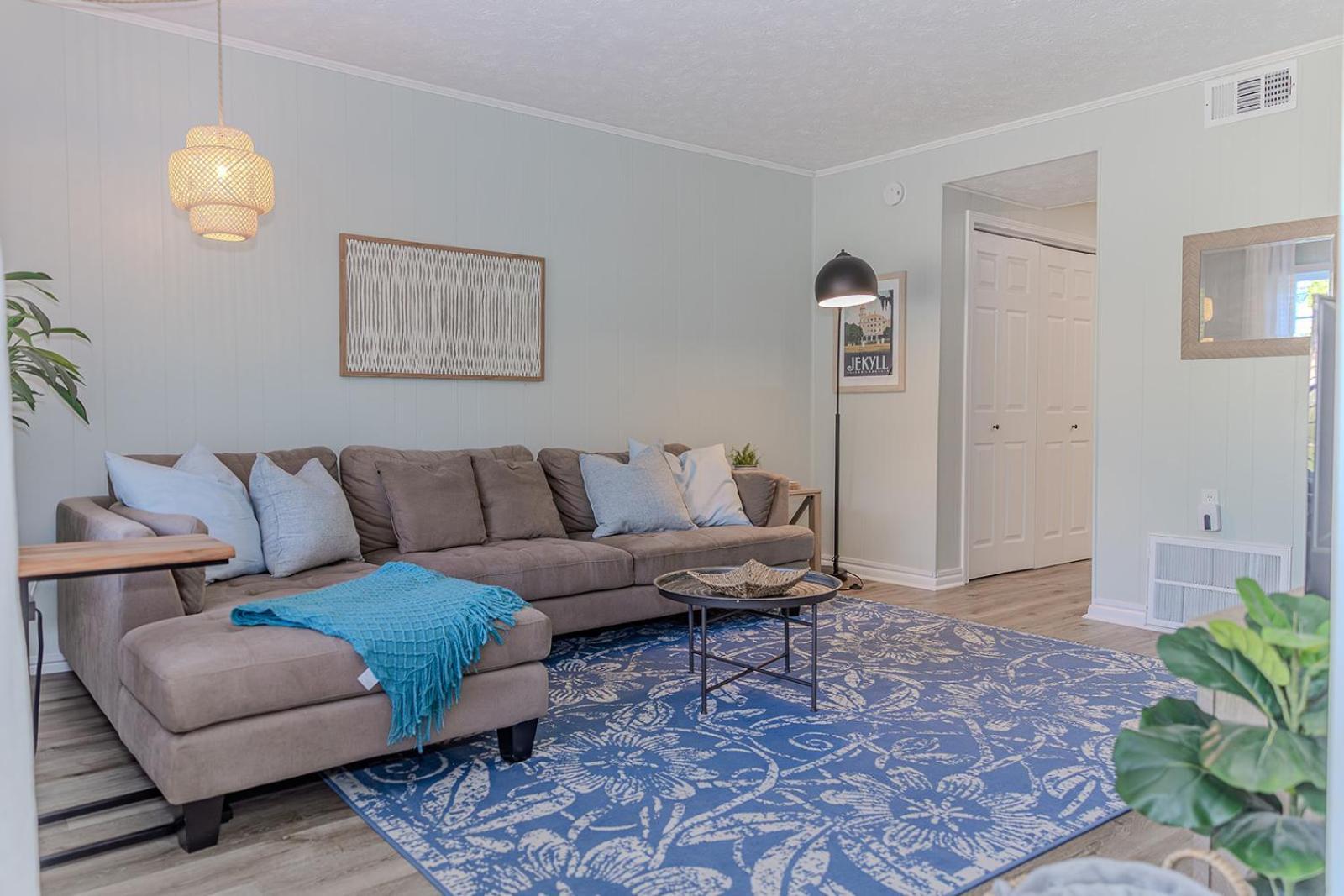 Coastal Cottage 1/2 Mile From Covington Square Экстерьер фото