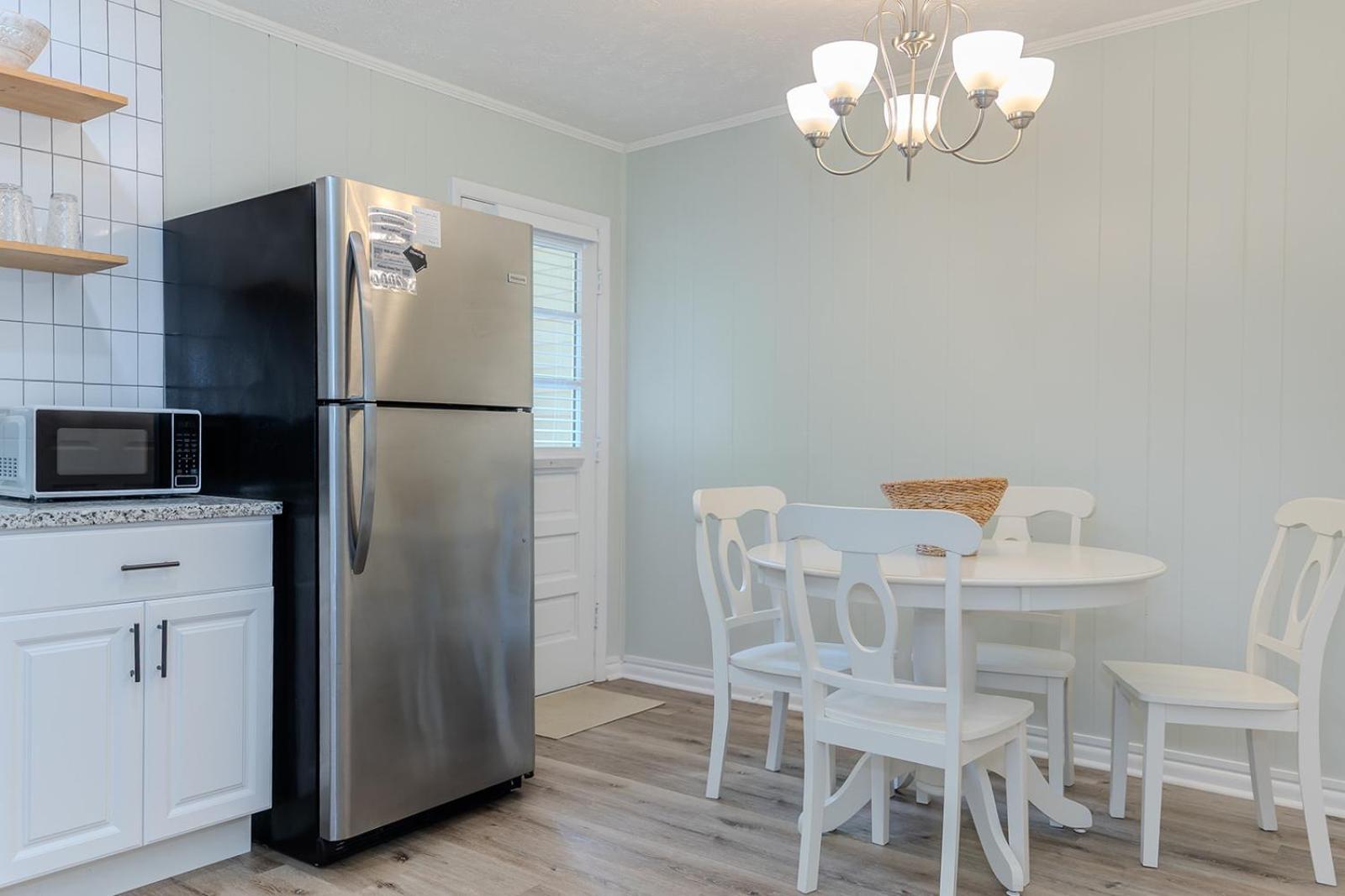 Coastal Cottage 1/2 Mile From Covington Square Экстерьер фото